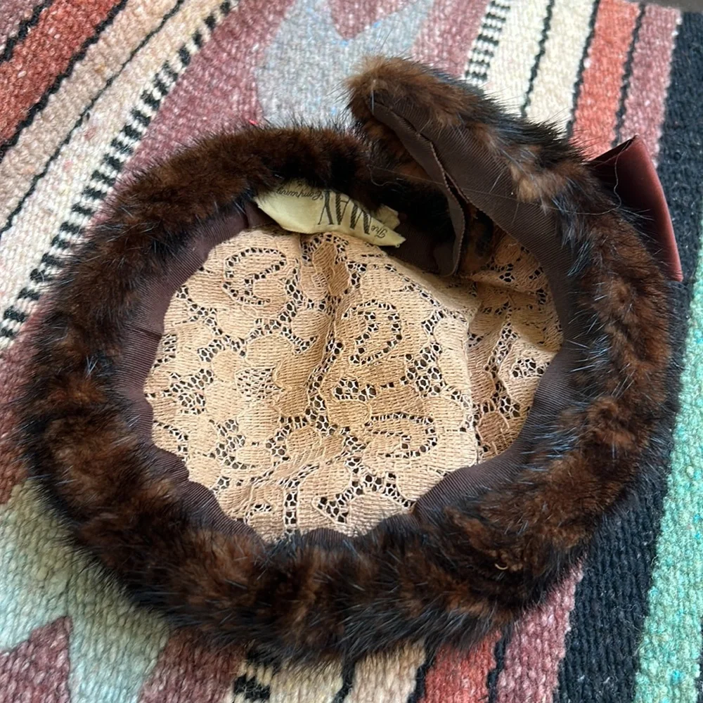 Vintage The May Company Cleveland Fur Calot Hat